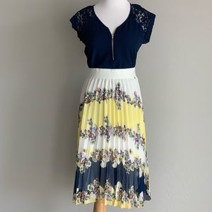 Blue and Yellow elastic band floral chiffon skirt
